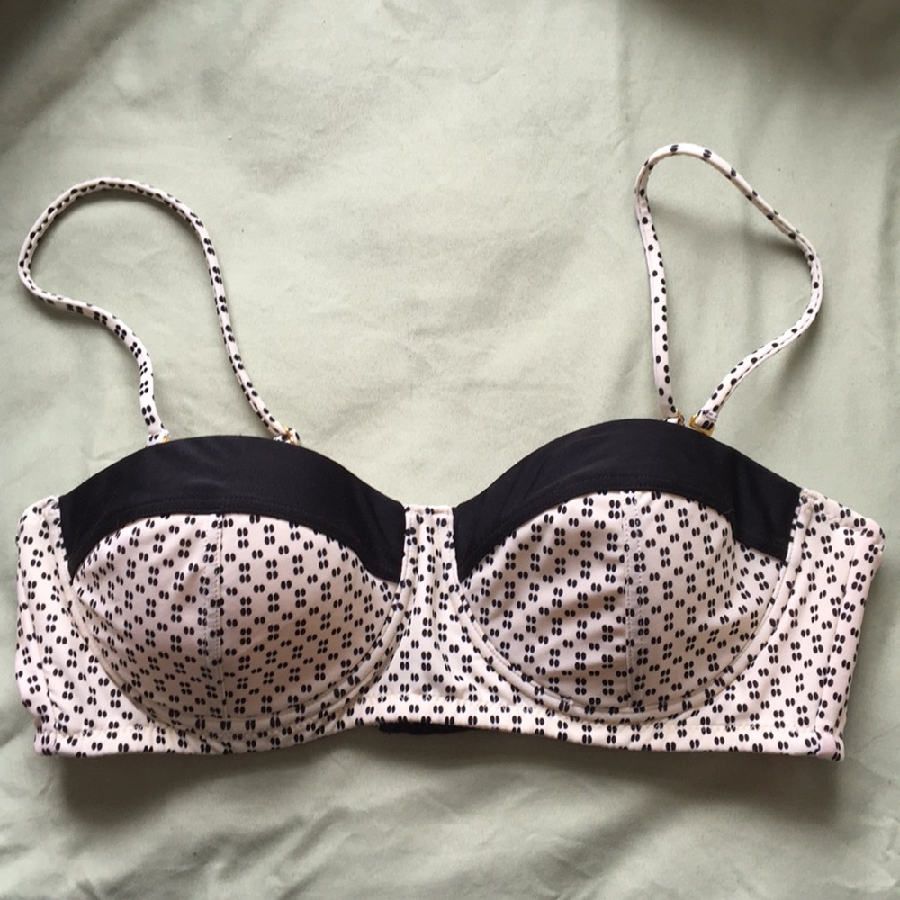 Jessica Simpson M bikini top